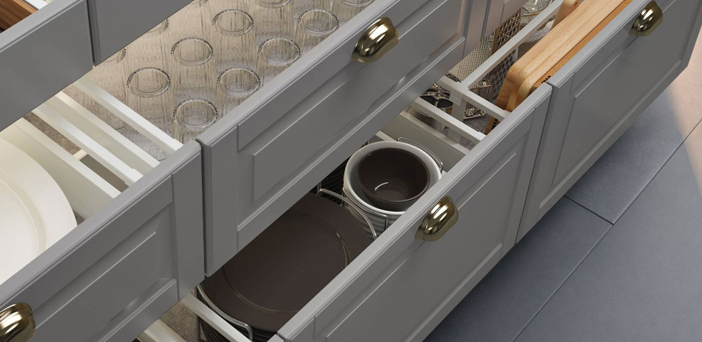 Why You Should Replace All of Your Kitchen Cabinets with Drawers
